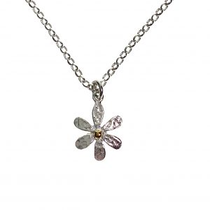 Child's Daisy Necklace
