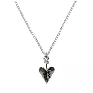 Pre-Raphaelite Large Heart Pendant-0