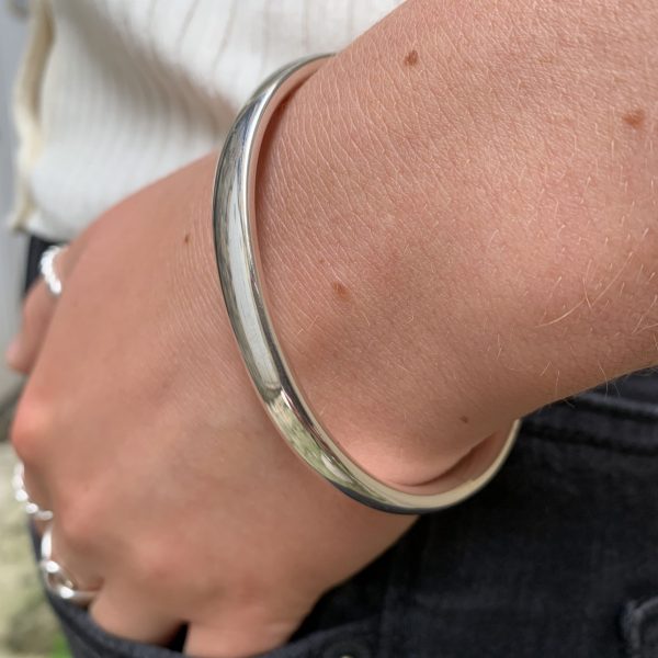 Heavy Oval Bangle - Image 2