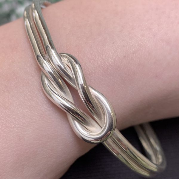 Lovers Knot Bangle - Image 3