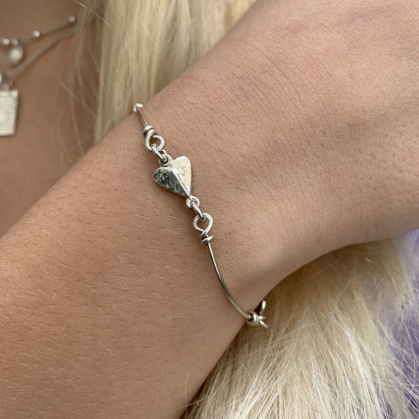 Pre-Raphaelite Heart Bracelet - Image 2