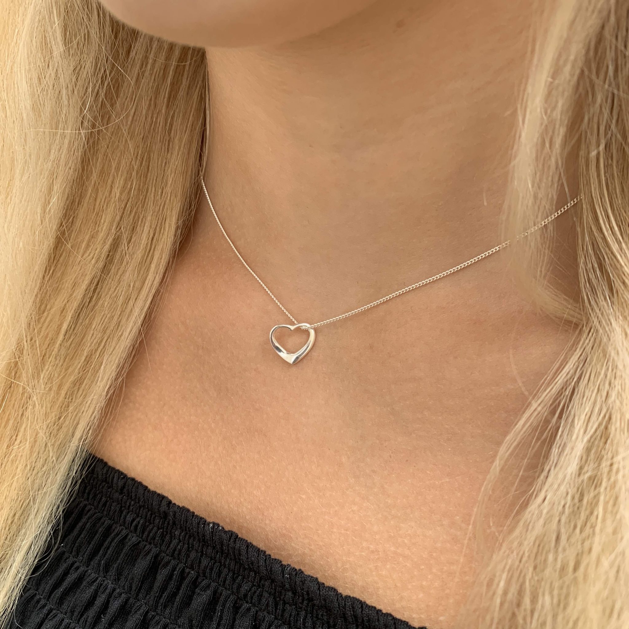 Custom wholesale 925 Sterling Silver Tiny Silver Floating Heart Necklace  18″ - custom jewelry wholesale