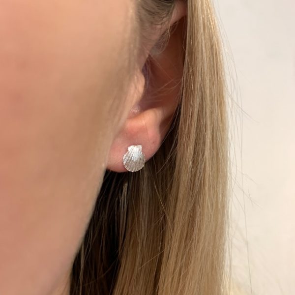Seashell earrings - Image 2