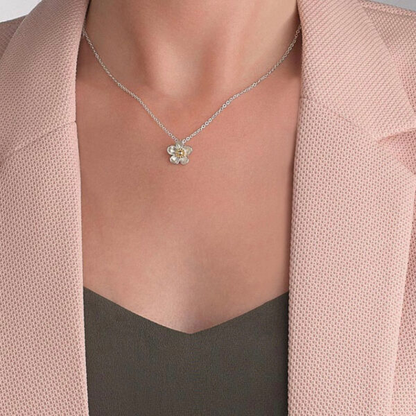 Summer Blossom Necklace - Image 2