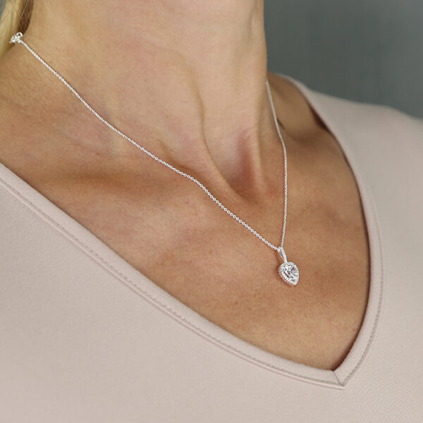 Timeless Heart Necklace - Image 2