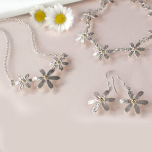 The Daisy Collection