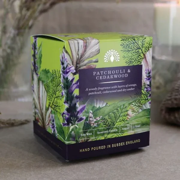 Patchouli and Cedarwood scented candle - Image 3