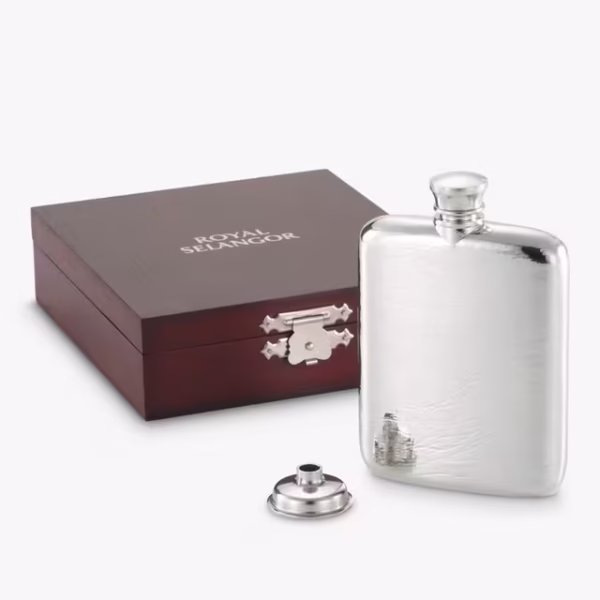 Heavy Pewter Hipflask in wooden case. Ideal for Christenings, birthday gifts, meaningful present for men.